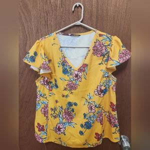 SHEIN Curve Floral Yellow Mustard with Shorts Ruffles Sleeves Size 0XL